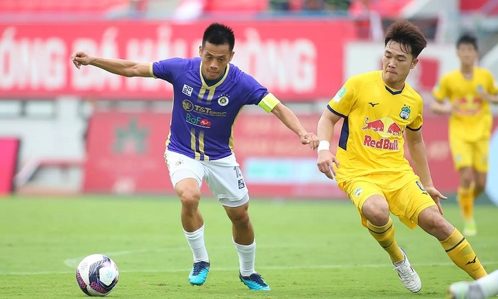 HLV Kiatisuk: Trận CLB Hà Nội và HAGL là 