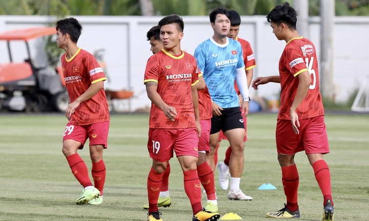 ĐT Việt Nam vs ĐT Ấn Độ: Tâm điểm Quang Hải