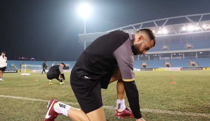 Ngôi sao nhập tịch Indonesia: Mặt sân Mỹ Đình không vấn đề