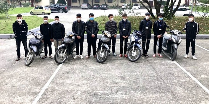 Ninh Bình: Khởi tố 10 đối tượng mang hung khí đuổi đánh nhau náo loạn đường phố