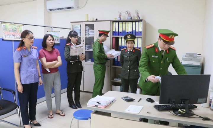Vi phạm đấu thầu mua sắm thiết bị giáo dục ở Hà Tĩnh: Bắt thêm giám đốc một doanh nghiệp