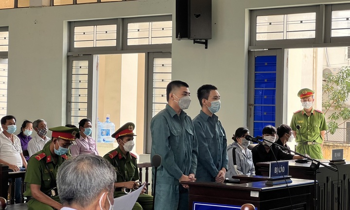 Bình Thuận: Gây gổ ở quán bar, vô cớ chém chết người, đối tượng lãnh án