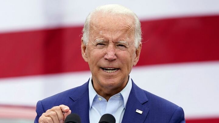 Tỷ lệ ủng hộ của Tổng thống Biden liên tục tăng sau 100 ngày tại vị