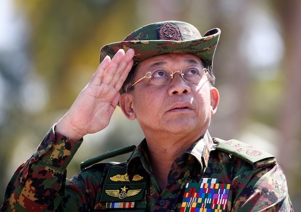 Thống tướng Myanmar công du nước ngoài đến Nga dự hội nghị