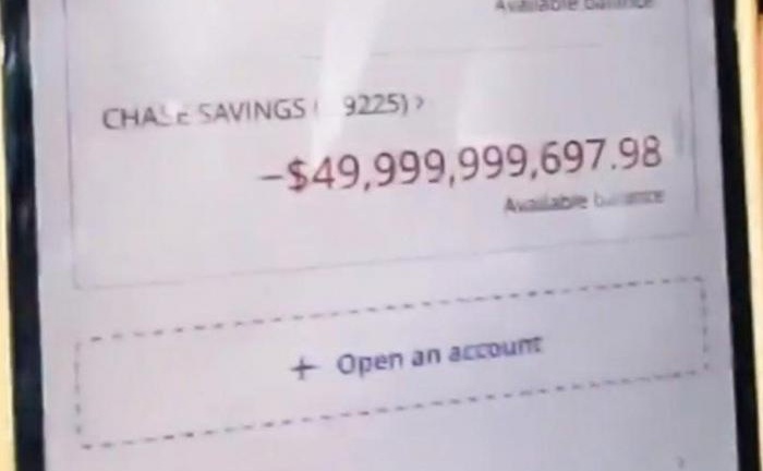 Chỉ sau 1 đêm, người phụ nữ bàng hoàng nhận khoản nợ 50 tỷ USD