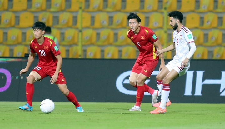 Vì sao đội tuyển Việt Nam chưa thể về nhà sau 7 ngày cách ly y tế tập trung?