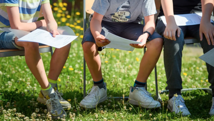 Giao học sinh bài tập 