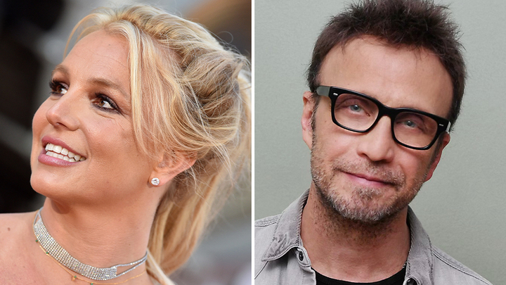 Britney Spears dự tính giải nghệ, quản lý lâu năm cũng tuyên bố từ chức
