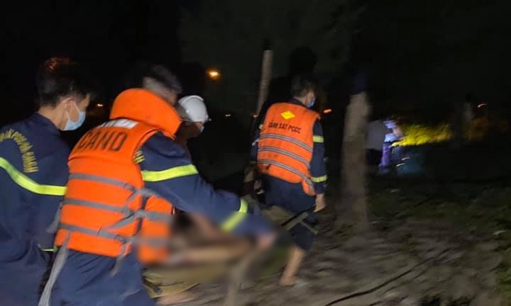 Nghệ An: Thêm một vụ đuối nước thương tâm khi đi tắm biển, nạn nhân là hai anh em ruột