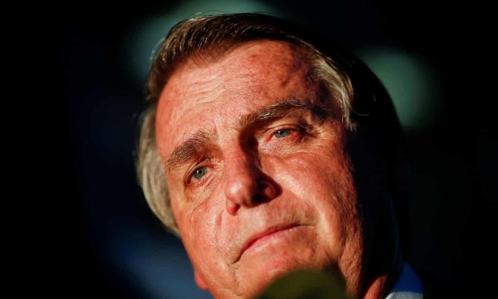 Tổng thống Brazil bất ngờ nhập viện, có thể phải phẫu thuật khẩn cấp