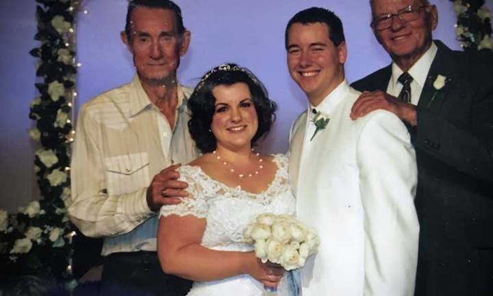 Đột ngột ký ức trong 20 năm sau 1 đêm, người đàn ông tưởng vợ con mình là kẻ bắt cóc