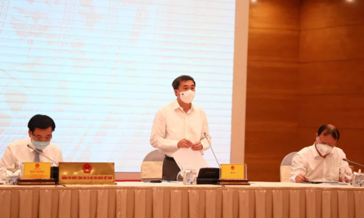 Thứ trưởng Bộ Y tế nói gì về vấn đề quá tải trong công tác điều trị bệnh nhân COVID-19 tại TP.HCM?