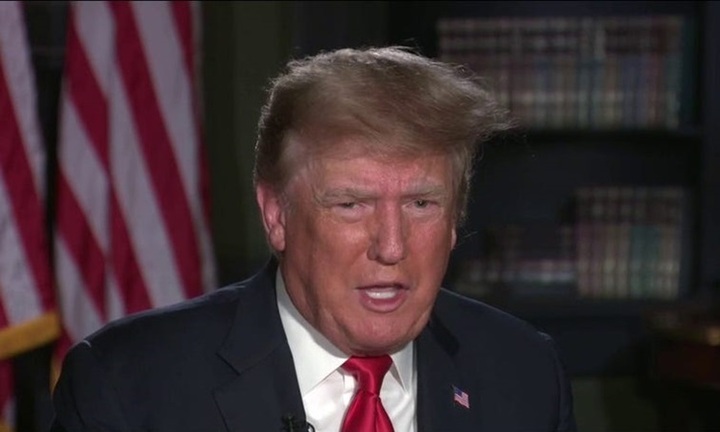 Cựu Tổng thống Trump lý giải nguyên nhân quân đội Afghanistan đầu hàng nhanh chóng trước Taliban