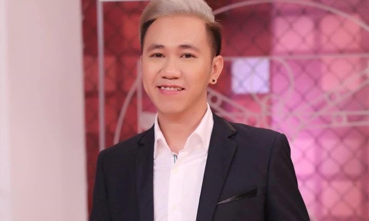 Diễn viên Anh Đức tiết lộ bị mắc COVID-19 và thông báo tình hình hiện tại