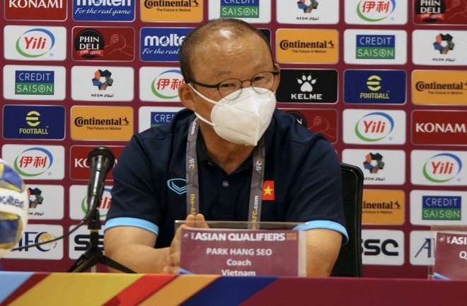 HLV Park Hang Seo: Các cầu thủ sẽ không phụ lòng người hâm mộ Việt Nam