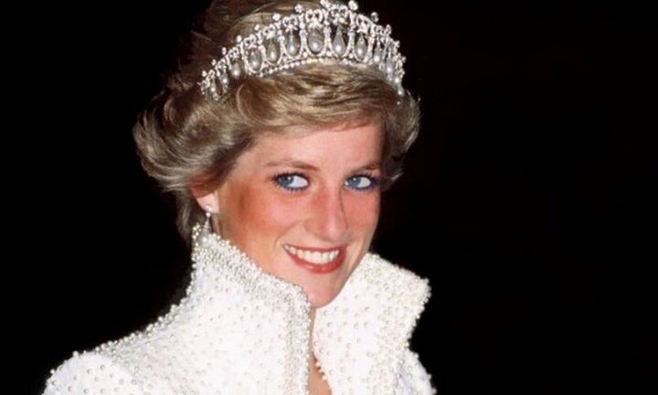 Tiết lộ 4 chi tiết đau lòng ít ai chú ý trong tang lễ Công nương Diana cách đây 24 năm