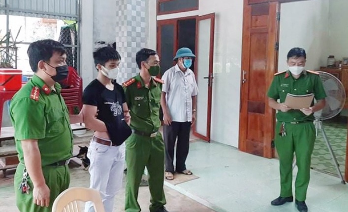 Sau khi trộm điện thoại iPhone 11, nam thanh niên nhắn tin bắt nạn nhân chuộc lại