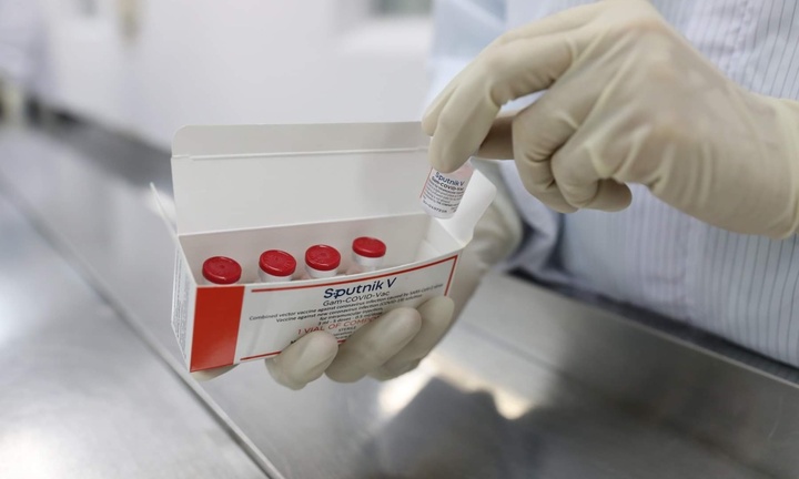 Việt Nam sản xuất hành công lô vaccine ngừa COVID-19 Sputnik V đầu tiên