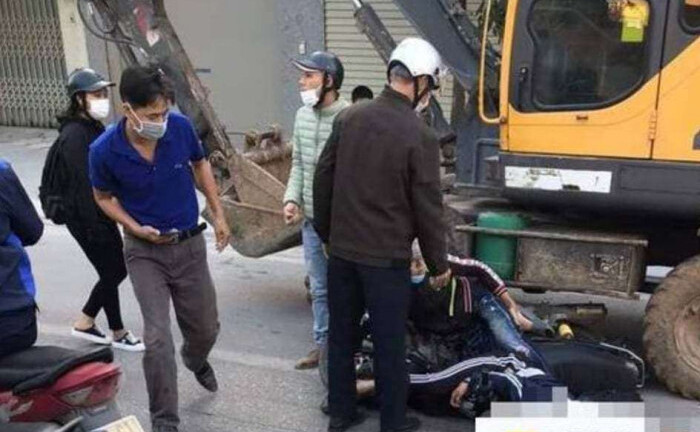 Tin tức tai nạn giao thông mới ngày 28/10: Học sinh lớp 12 tử vong thương tâm trên đường tới trường