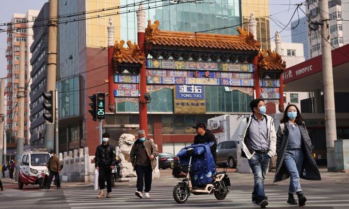 Chuyên gia Trung Quốc bảo vệ chiếc lược 
