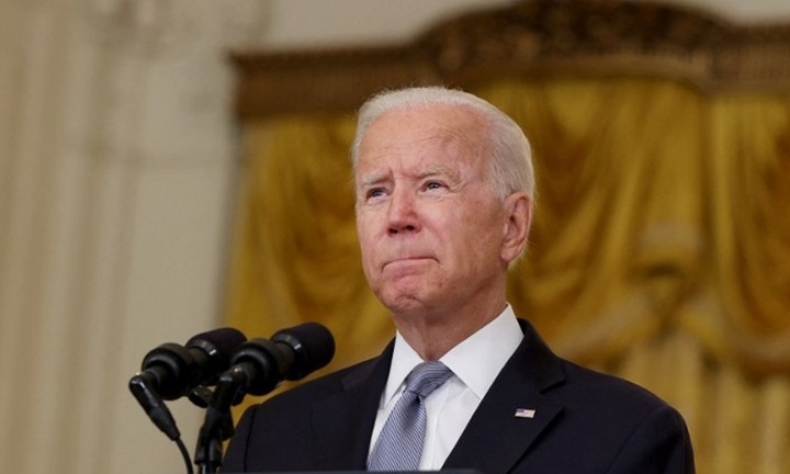 Khảo sát mới chỉ ra mức tín nhiệm của ông Biden thấp hơn cả 