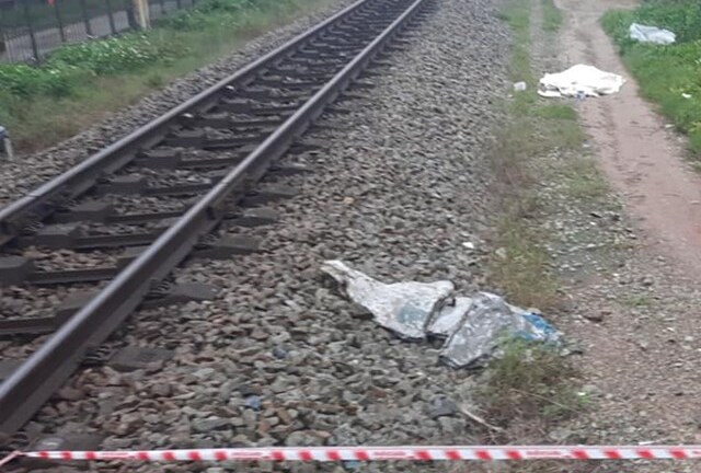 Tin tức tai nạn giao thông mới ngày 5/1: Va chạm với tàu hoả, một người tử vong