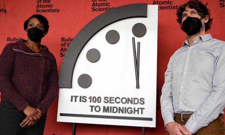 (cuối tuần) Đồng hồ ngày tận thế một lần nữa dừng ở mốc