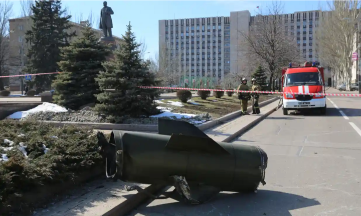 Nga và Ukraine cáo buộc lẫn nhau sau vụ tấn công tên lửa nhằm vào Donetsk