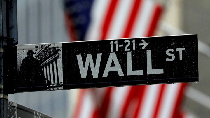 Trung Quốc nỗ lực để các công ty không bị 'đuổi' khỏi phố Wall