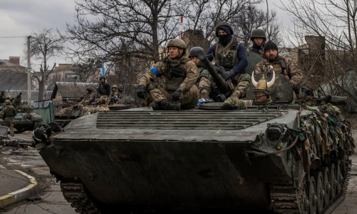 NATO đối diện 