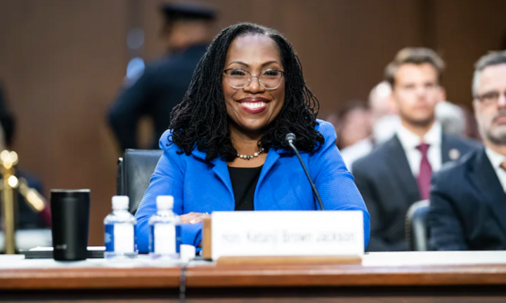 Nữ thẩm phán da màu mới sẽ thay đổi Toà án Tối cao thế nào?