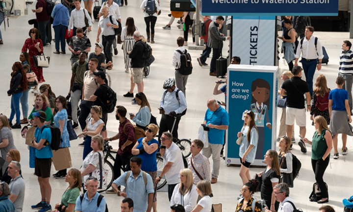 Biến thể phụ BA.5 vừa được phát hiện ở Việt Nam nguy hiểm thế nào?