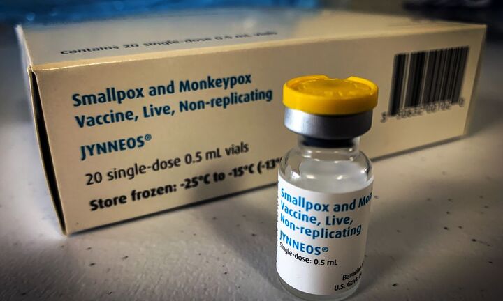 Anh phát hiện biến chủng thứ mới của đậu mùa khỉ ở bệnh nhân trở về từ Tây Phi 