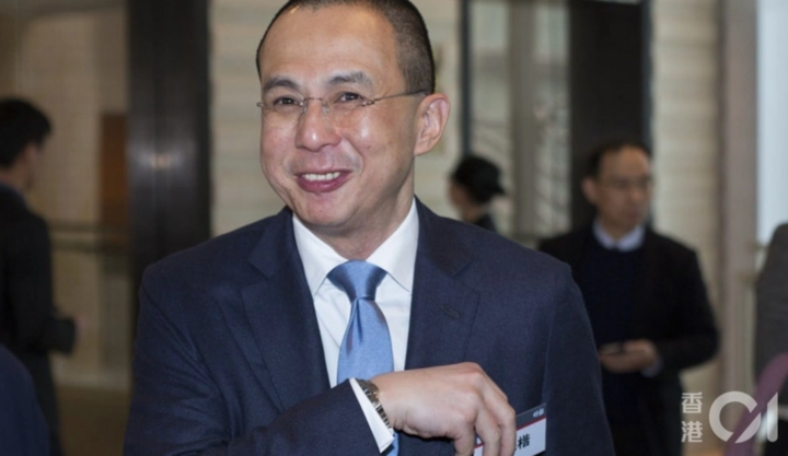 Tỷ phú Hong Kong hỗ trợ 1,2 triệu USD cho vũ công bị màn hình LED 600kg đè trúng 