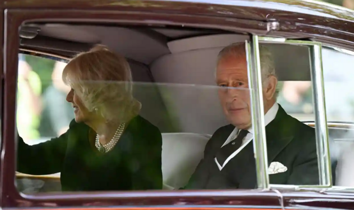 Nhân viên của Vua Charles III đối mặt nguy cơ mất việc vì dư thừa nhân lực