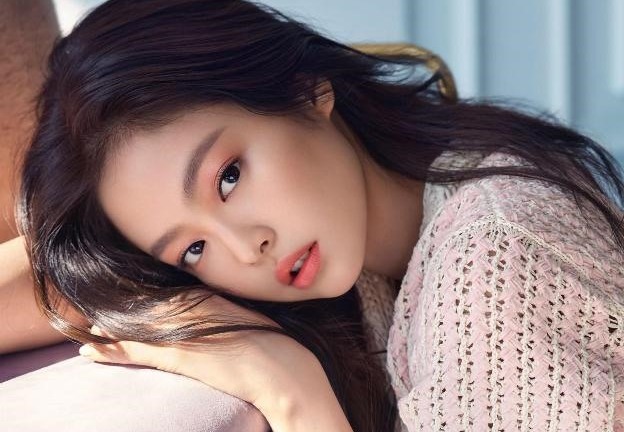 Jennie (BLACKPINK) liên tục bị phát tán ảnh riêng tư, YG yêu cầu điều tra