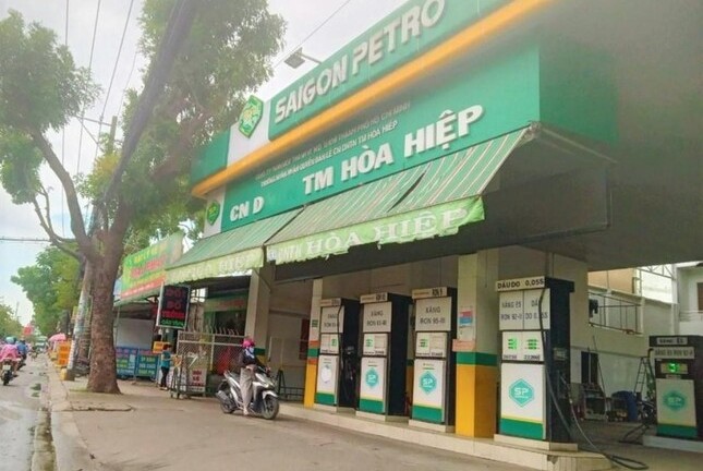 TP.HCM: Hơn 50 cơ sở cùng lúc thông báo hết xăng