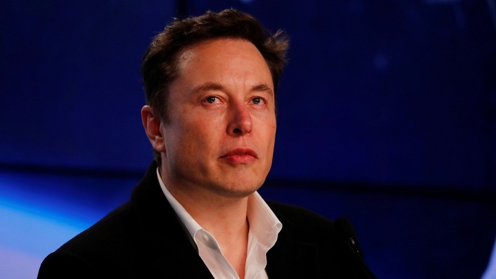 Elon Musk hoàn tất thương vụ mua bán Twitter