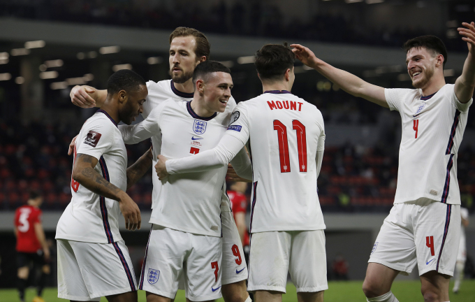 Cổ động viên Anh có thể bị đuổi việc nếu giả ốm để xem World Cup 