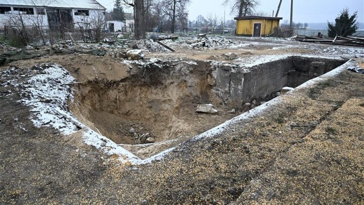 Ba Lan từ chối để Ukraine hỗ trợ điều tra vụ rơi tên lửa