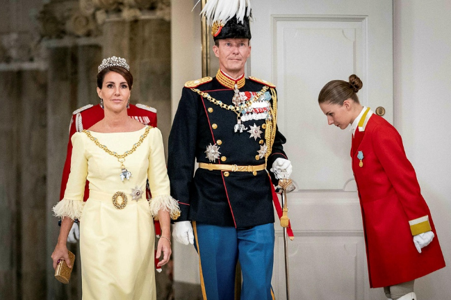 Hoàng tử Đan Mạch chuyển đến Mỹ sau khi hoàng gia