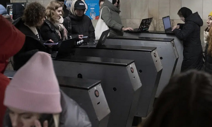 Tin tức Ukraine mới nhất ngày 6/12: Ukraine tuyên bố bắn hạ nhiều tên lửa Nga