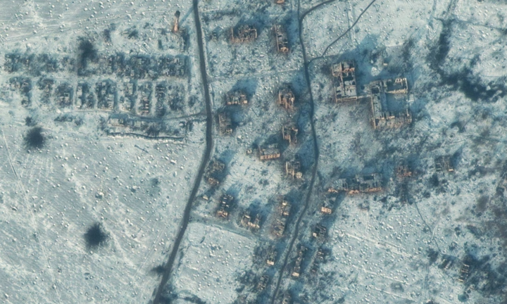 Hàng trăm người dân mắc kẹt ở 