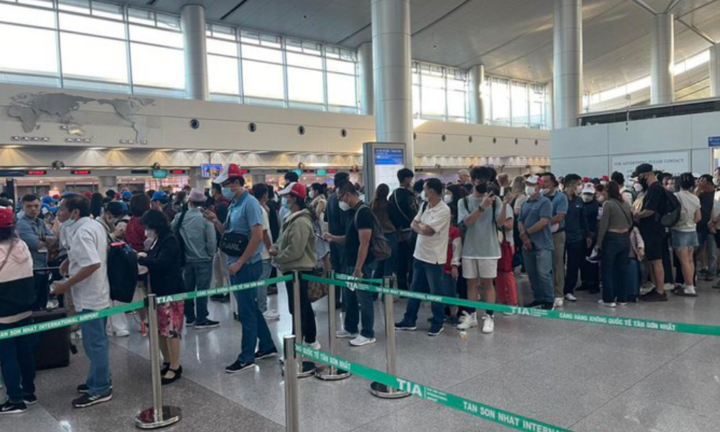 Sân bay Tân Sơn Nhất phá kỷ lục, đón hơn 144.000 khách một ngày
