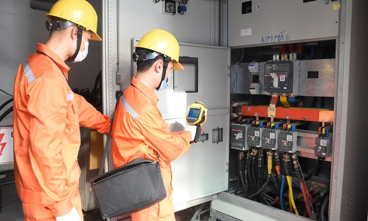 Tăng khung giá bán lẻ điện bình quân: Tối đa 2.444,09 đồng/kWh