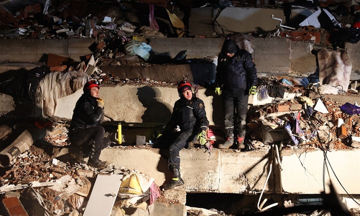 100 dư chấn được ghi nhận sau thảm kịch động đất Thổ Nhĩ Kỳ - Syria