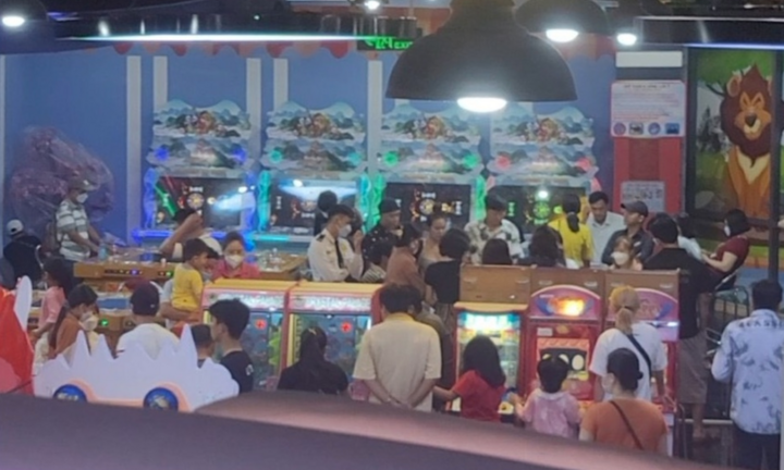 Phát hiện tụ điểm đánh bạc dưới hình thức game bắn cá ở siêu thị