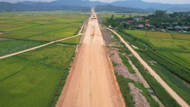 3 lần điều chỉnh, dự án Diễn Châu - Bãi Vọt vẫn chậm tiến độ