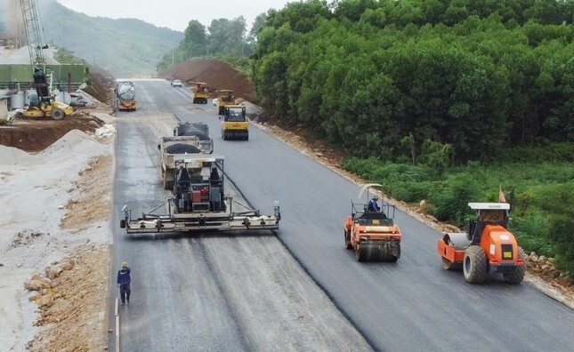 Tăng tốc thi công đảm bảo cao tốc QL45 - Nghi Sơn về đích đúng dịp 2/9