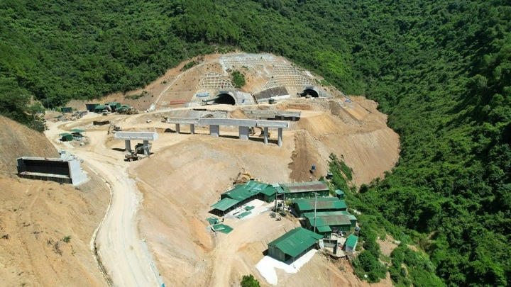 Điểm mặt loạt dự án giao thông chậm tiến độ giải ngân vốn đầu tư